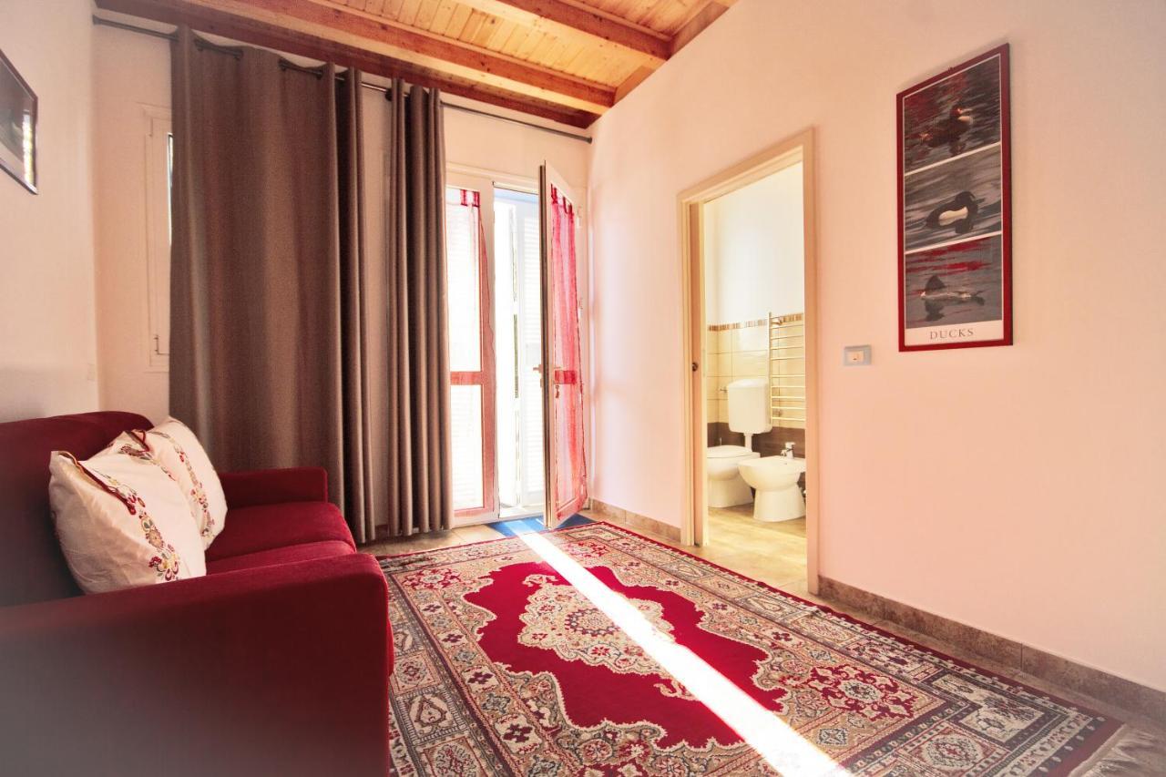 Il Sole Nel Mare - Lido Di Volano Bed & Breakfast Comacchio Exterior photo
