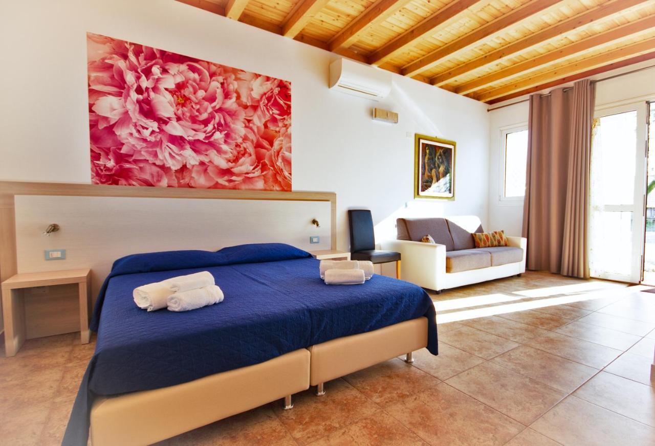 Il Sole Nel Mare - Lido Di Volano Bed & Breakfast Comacchio Exterior photo