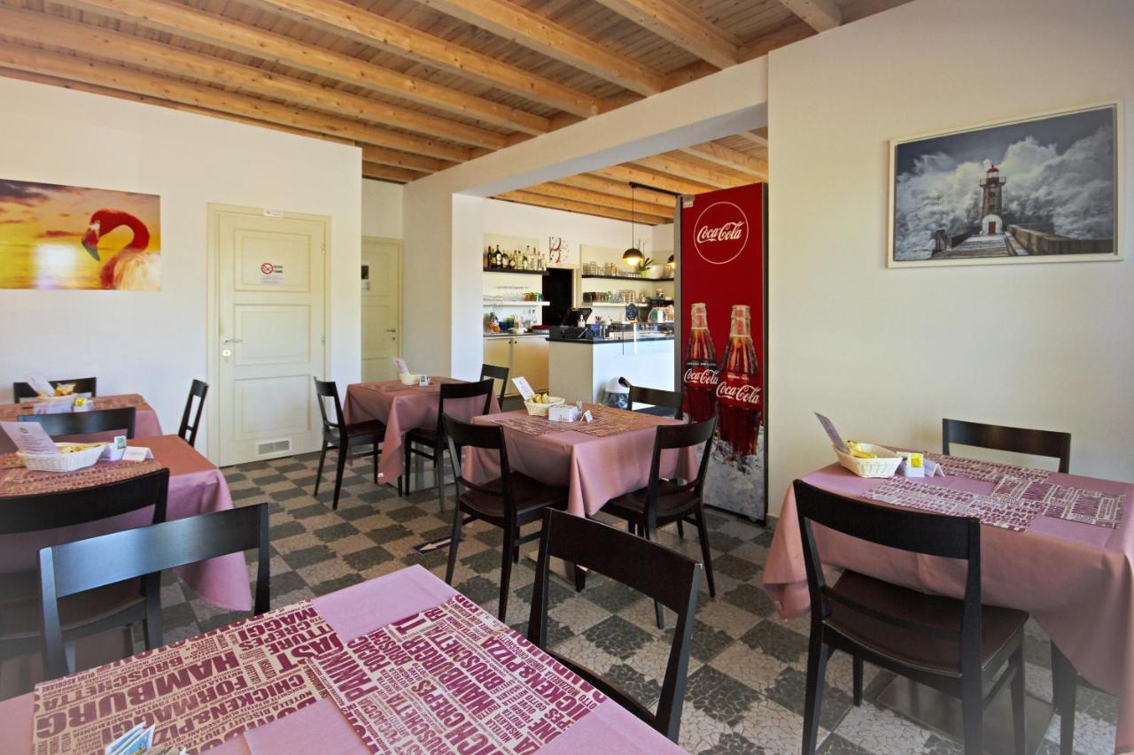 Il Sole Nel Mare - Lido Di Volano Bed & Breakfast Comacchio Exterior photo